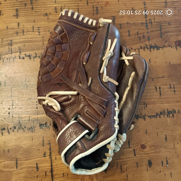 Mizuno Pants - Mizuno RHT Franchise FP Fast Pitch Leather Baseball Glove GFN 1200F1 12" RHT b1